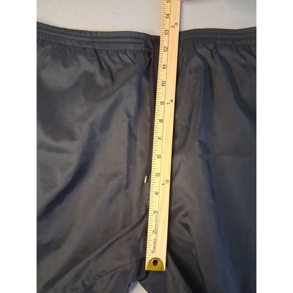 Nike Vintage Swim Trunks Men’s Medium Black Shorts Mesh Lined Swoosh Logo Beach